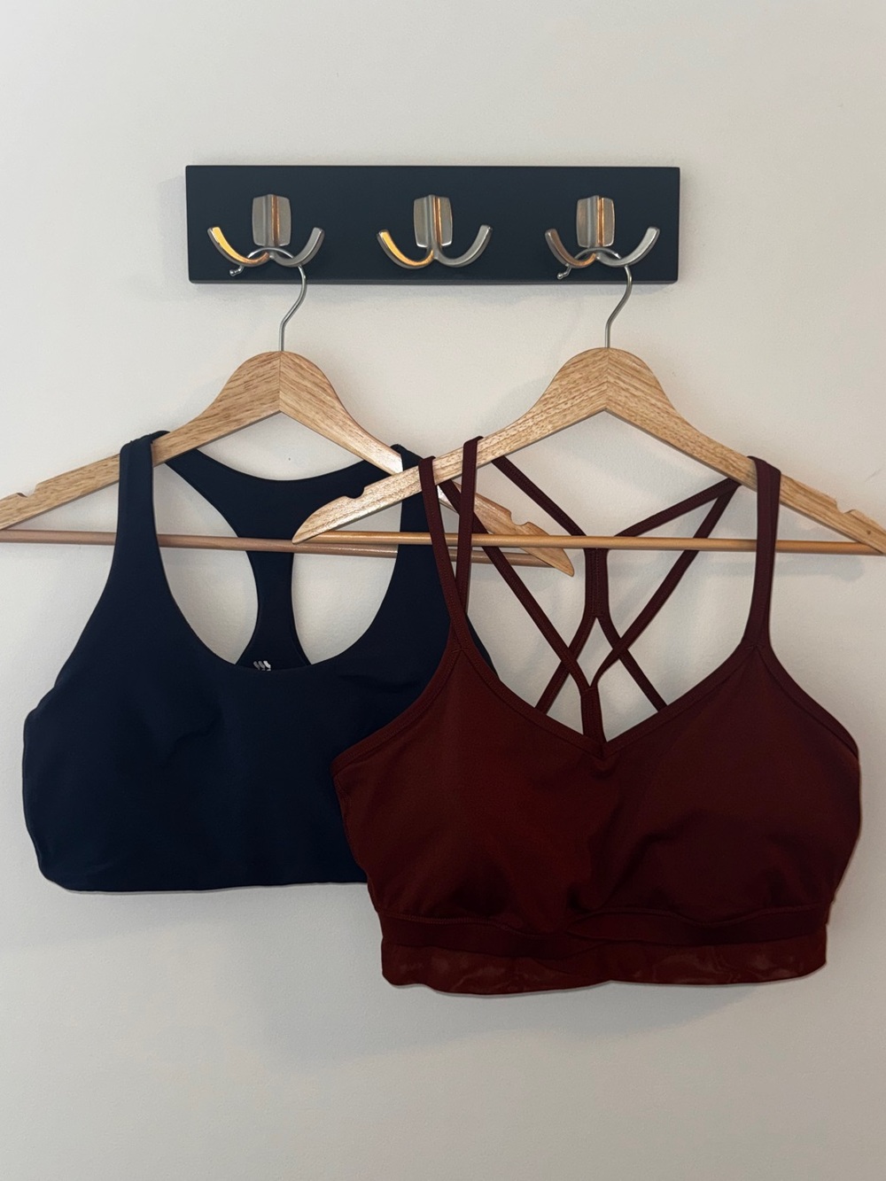 Set of Two Women's All in Motion Seamless Strappy Sports Bras Maroon/Navy Blue